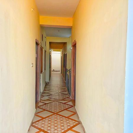 Balaji Homestay Mathura In Vrindavan Extérieur photo