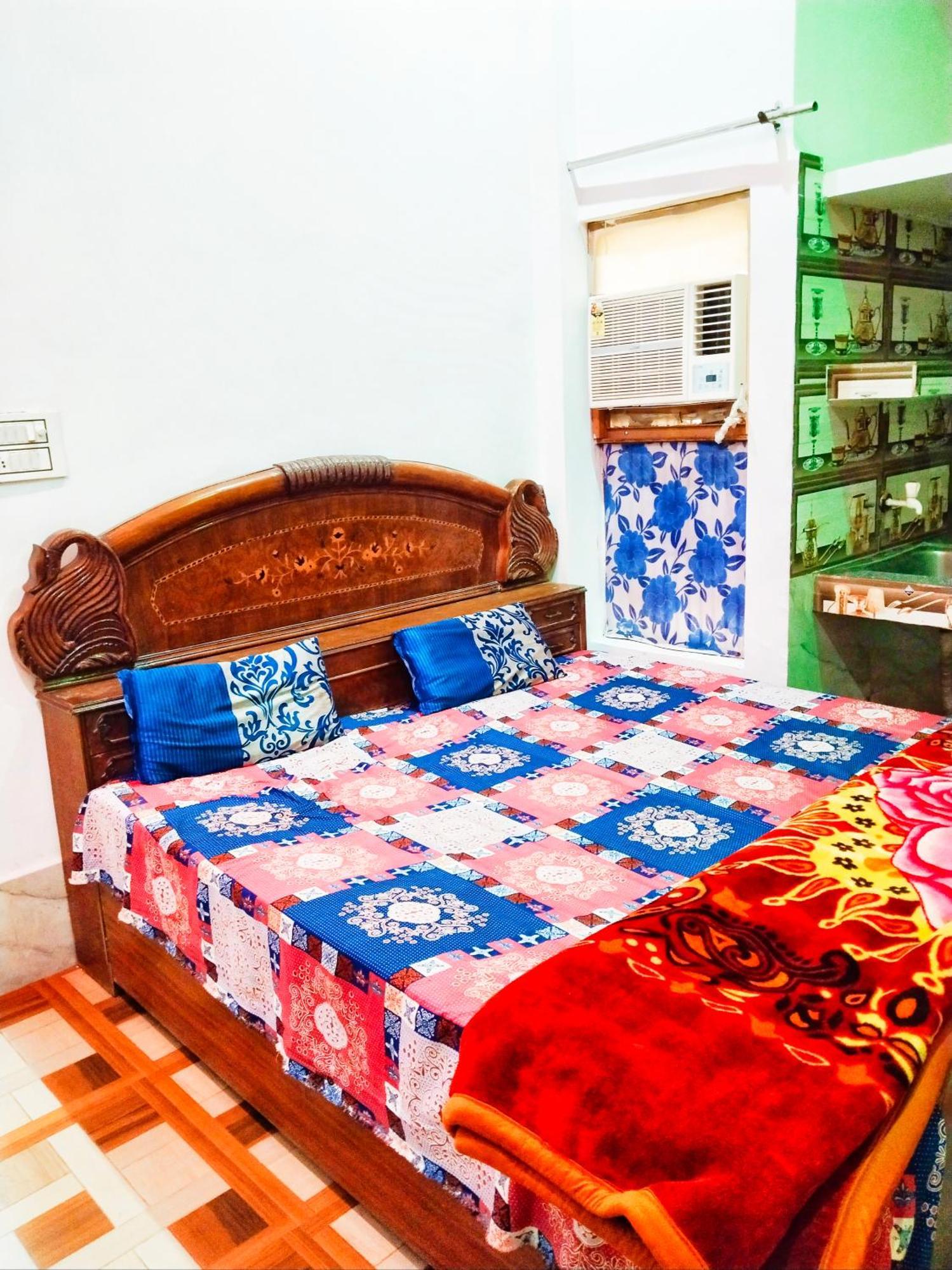 Balaji Homestay Mathura In Vrindavan Extérieur photo